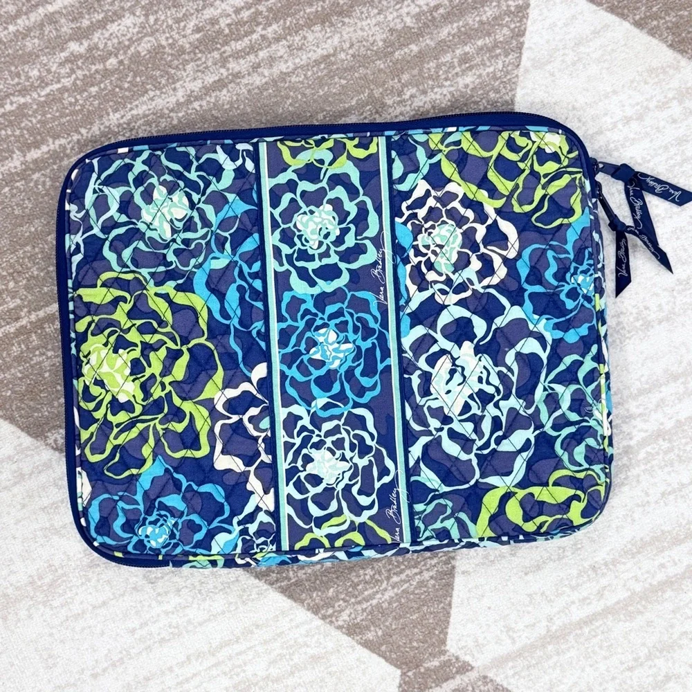 Vera Bradley Quilted Laptop Sleeve Katalina Blues Retired